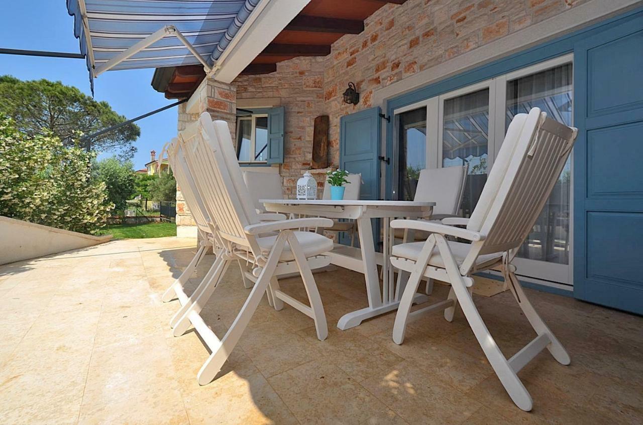 Holiday Home Sverko Novigrad  Luaran gambar