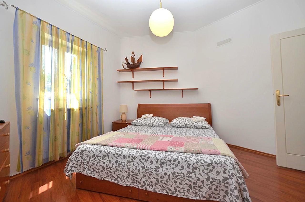 Holiday Home Sverko Novigrad  Luaran gambar
