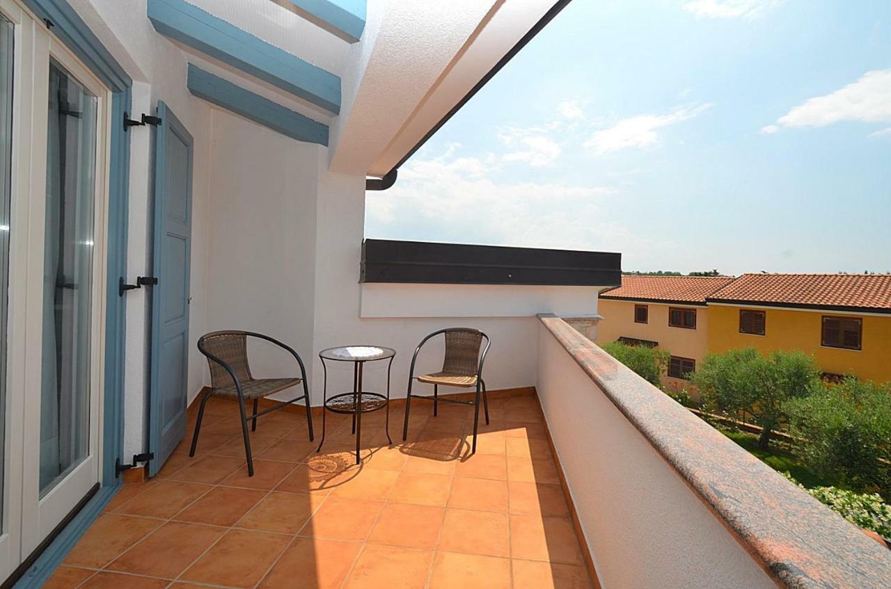 Holiday Home Sverko Novigrad  Luaran gambar
