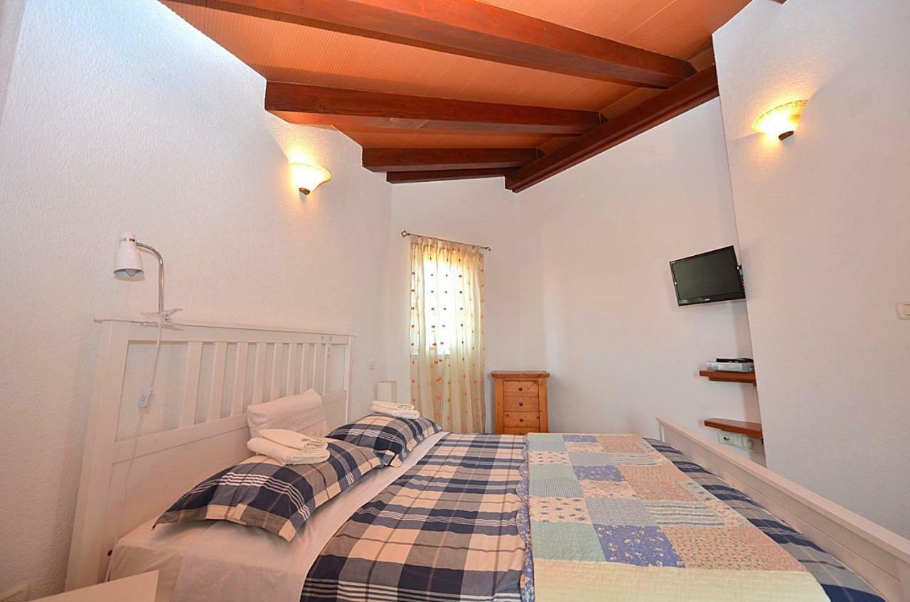 Holiday Home Sverko Novigrad  Luaran gambar